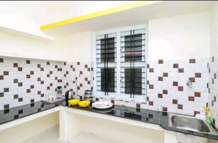 Wheel To Hills Stay Inn Service Apartments Chikmagalūr Extérieur photo